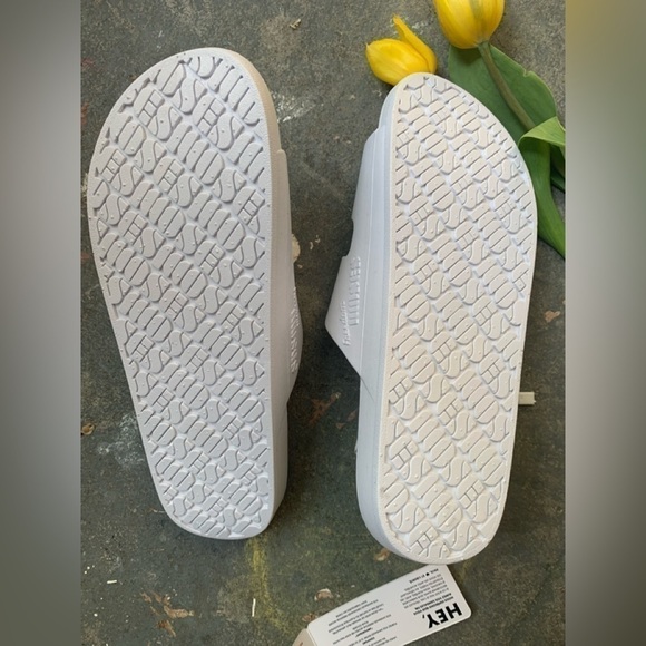 Freedom Moses Slides- size 41 - Picture 7 of 7